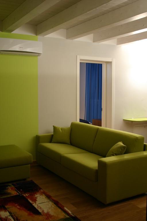 Be Happy Appartement Ferrara Buitenkant foto