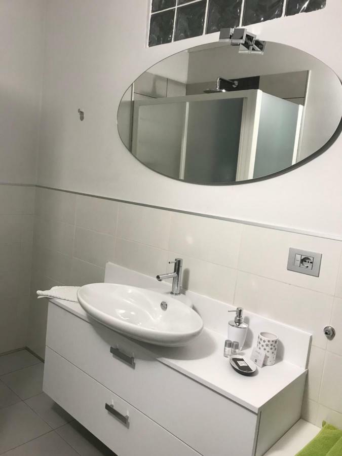 Be Happy Appartement Ferrara Buitenkant foto